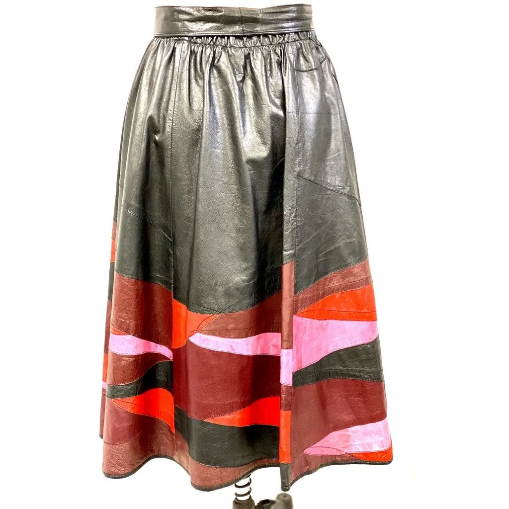 1970s Anu PENTIK Reindeer Leather Finland Womens Vintage Skirt Applique Patchwork 30"Wx30.5"L