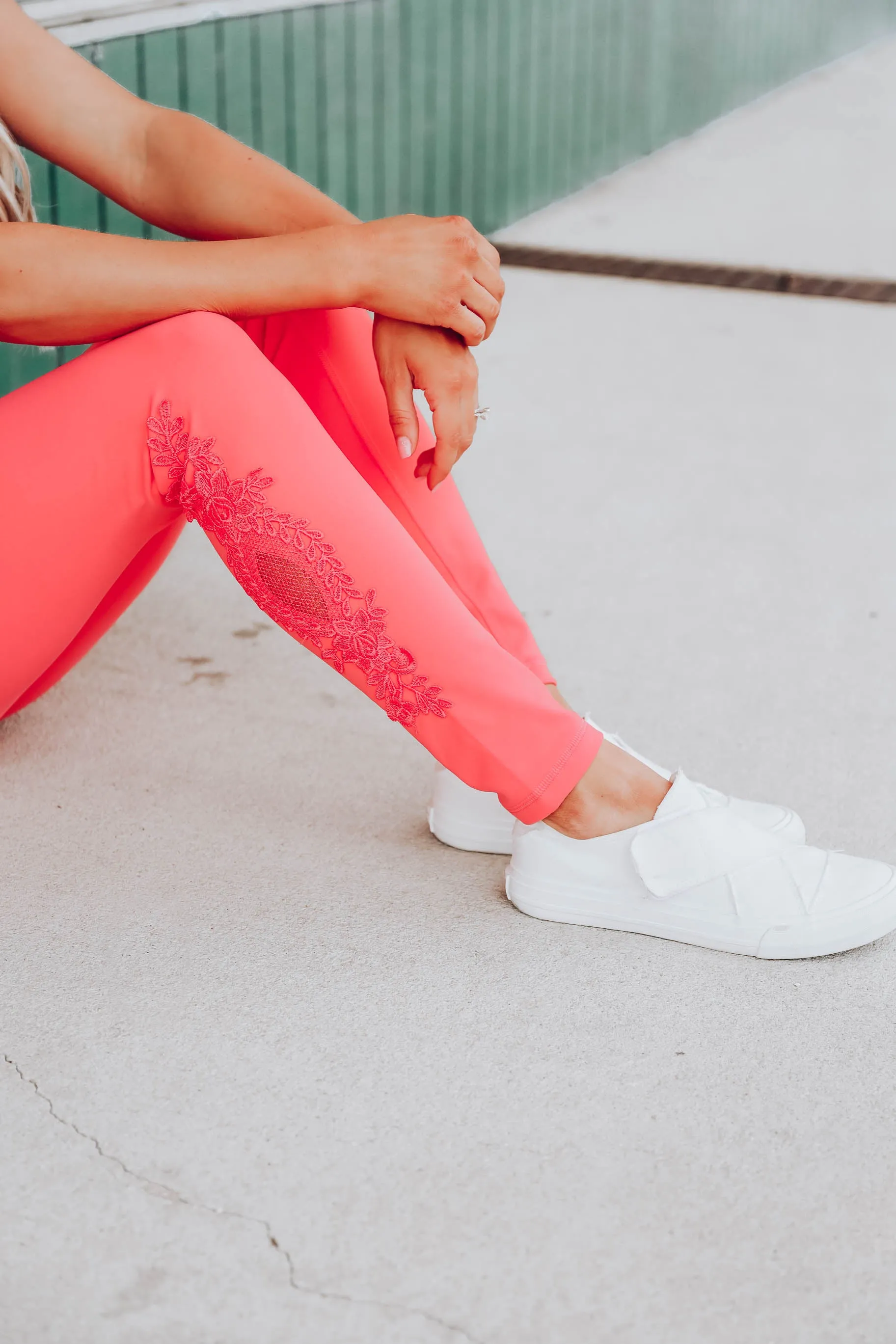 Action Floral Lace Leggings - Rose