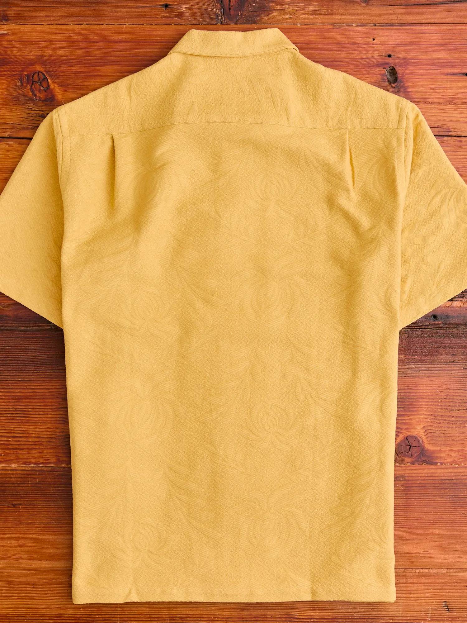 Beach Resort Button-Up Shirt in Coral