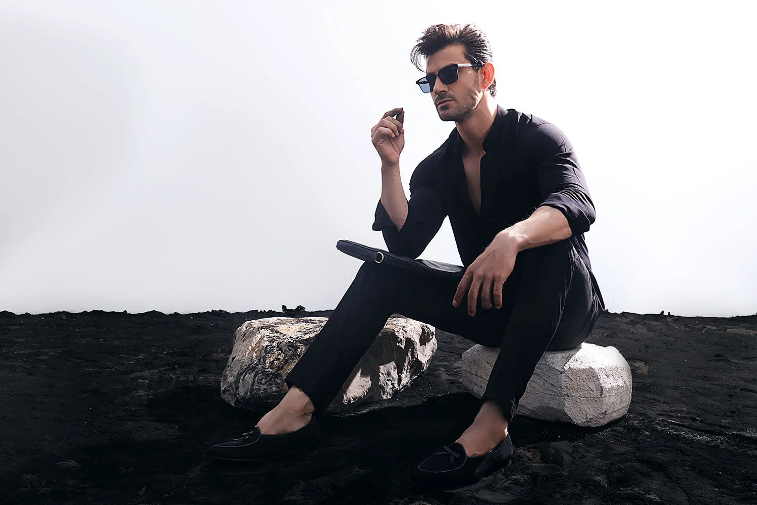 Black Linen Blend Stand-Up Collar Shirt