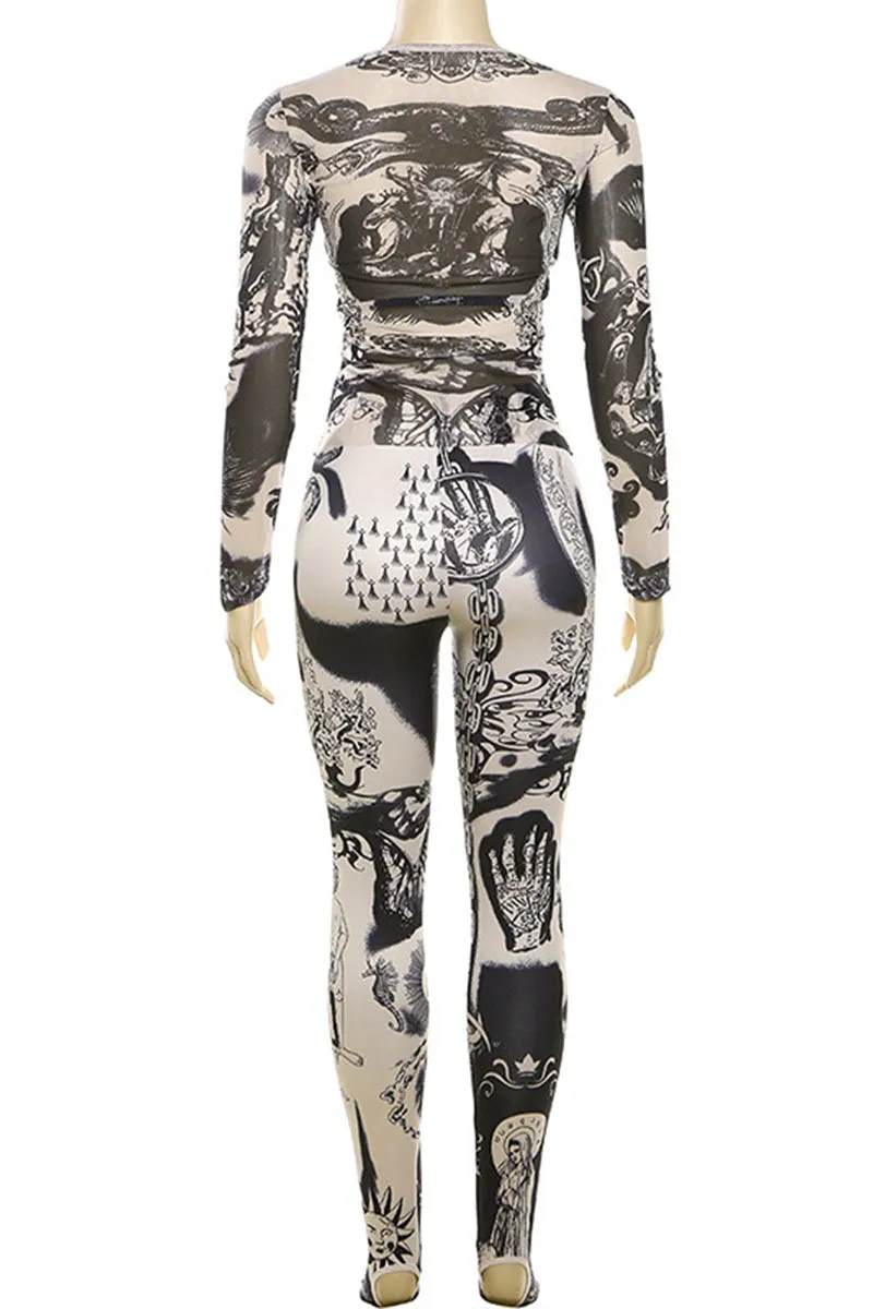 J0400 Graphic Shirt and Leggings Set