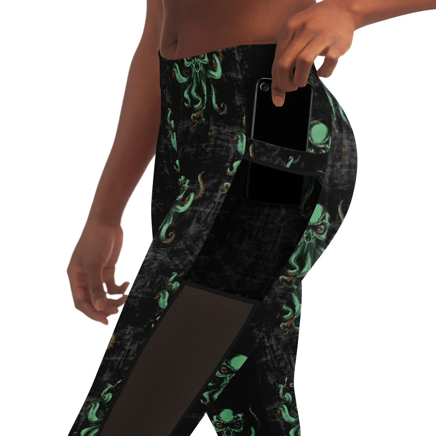 Kraken Black Capri Leggings Cthulhu