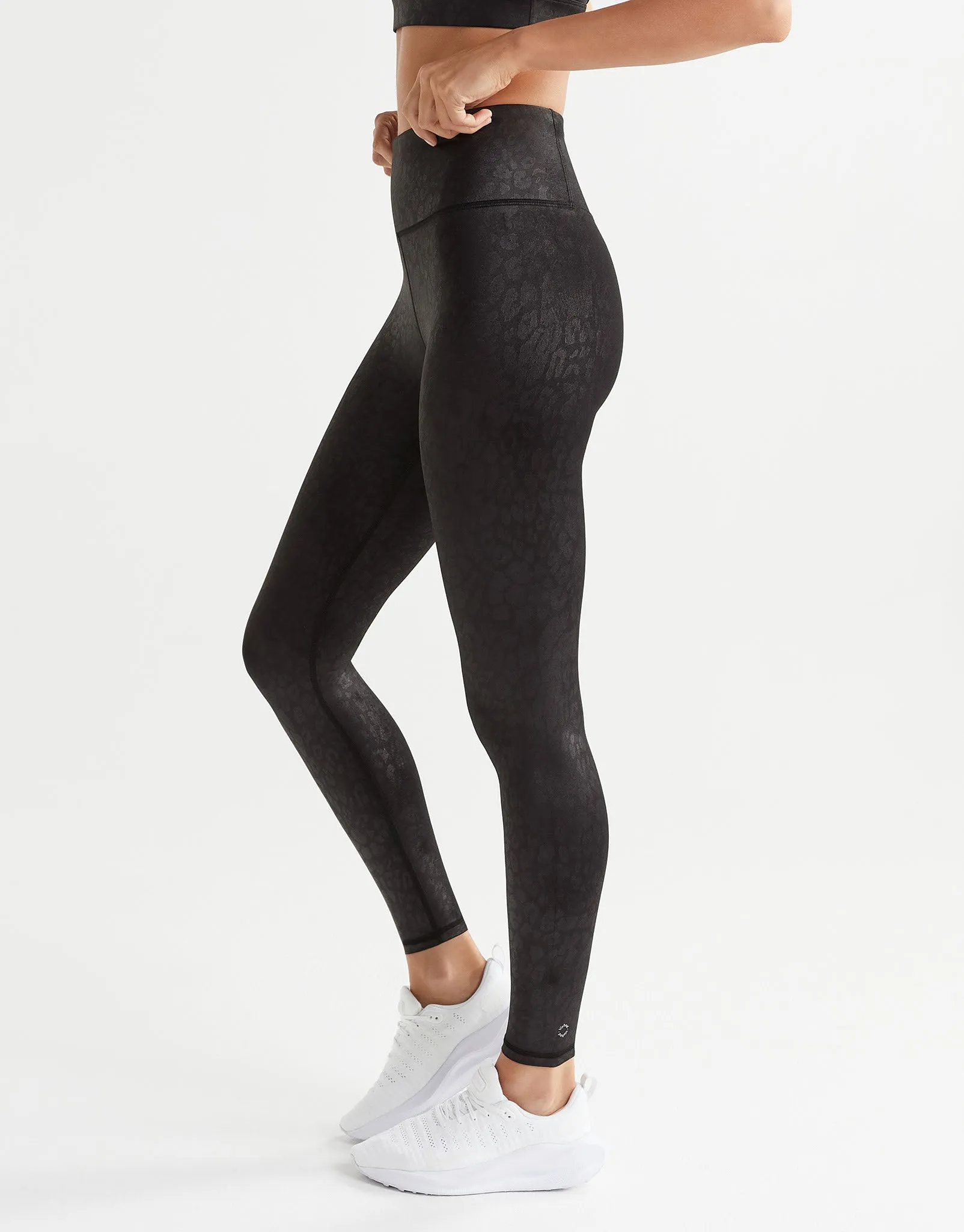 LIMIT High-Shine Legging - Animal - Black