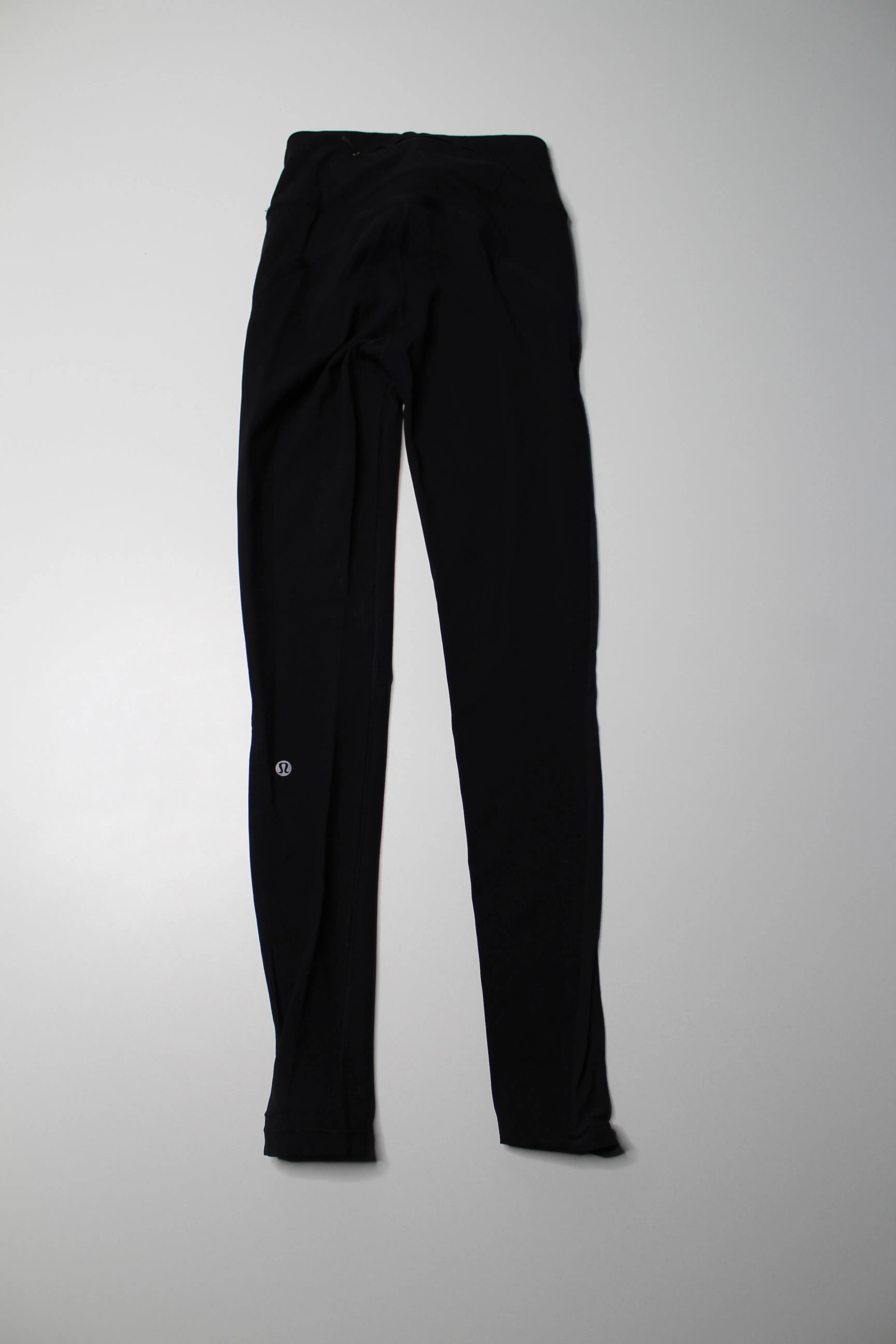Lululemon black ‘smooth stride’ tights, size 2 (28”) (Full-On Luxtreme)