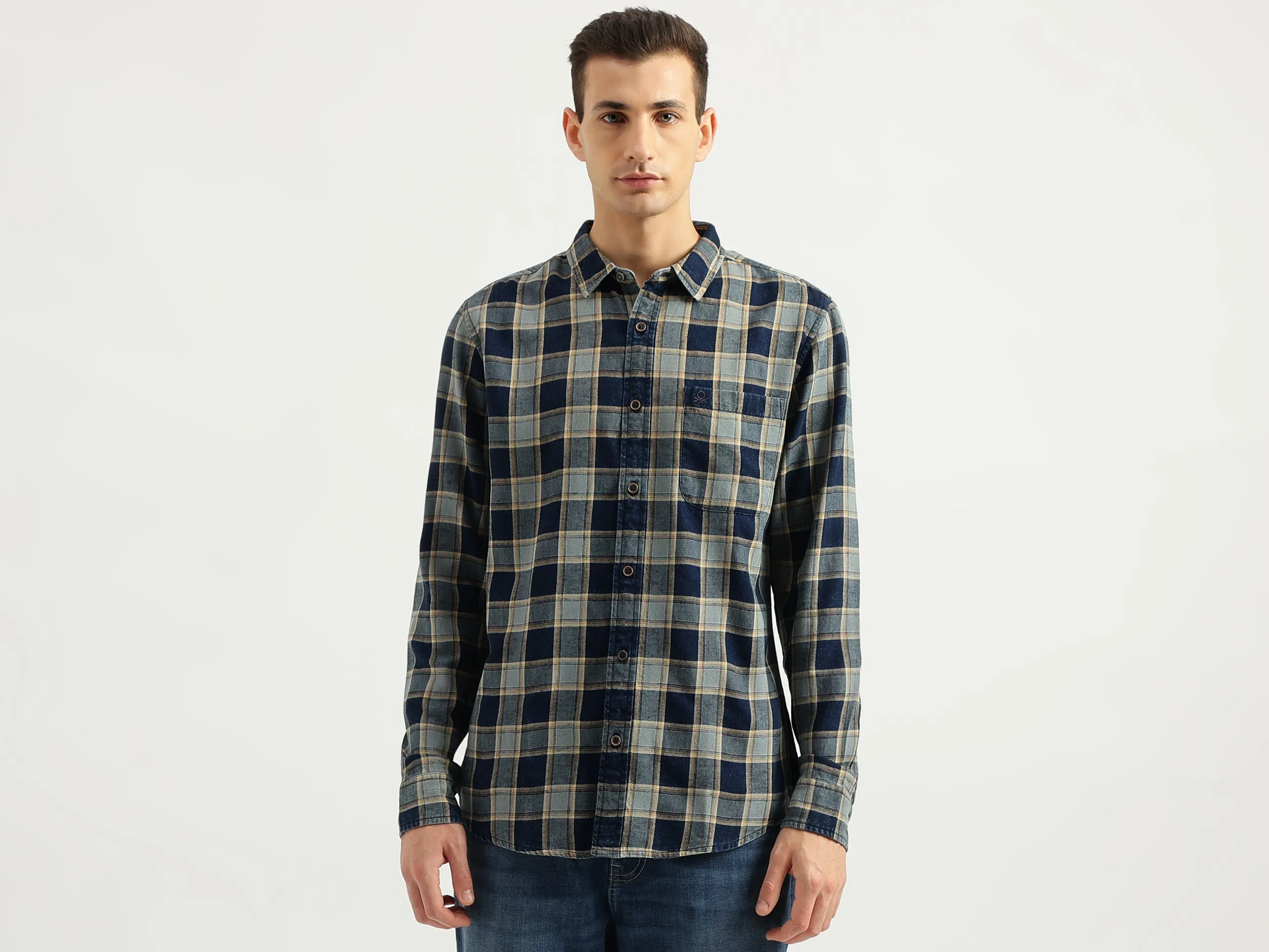 Men's Regular Fit Spread Collar Checked Shirts
