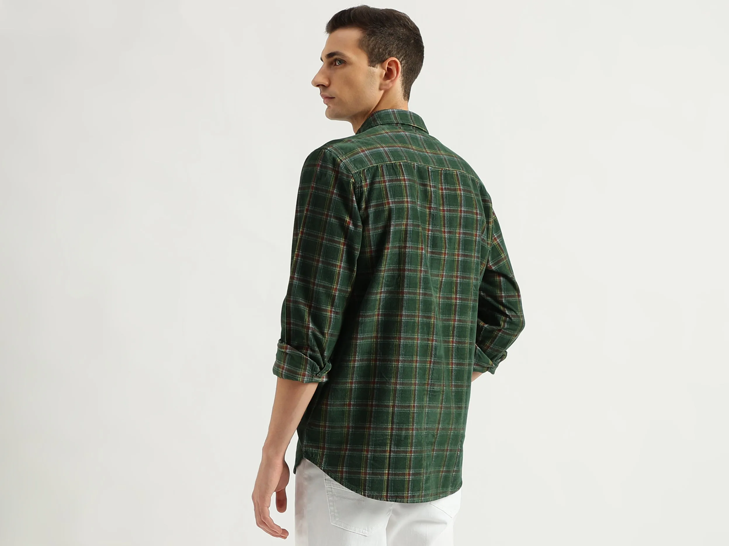 Men's Regular Fit Spread Collar Checked Shirts