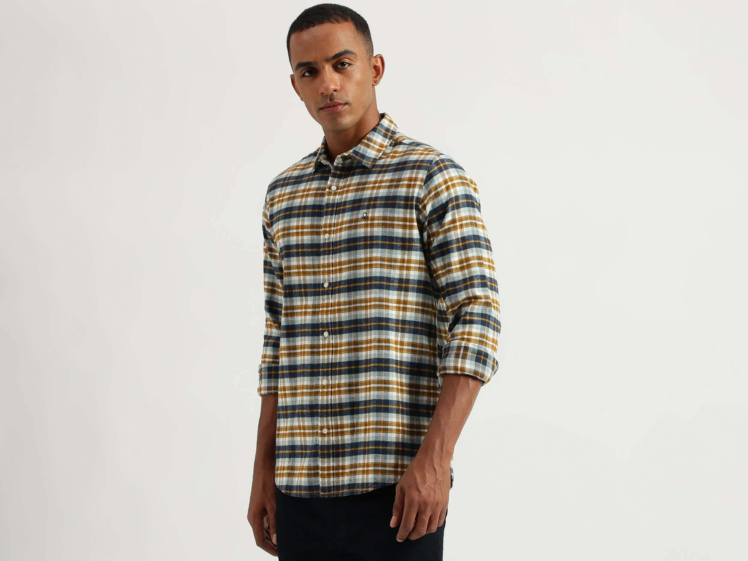 Men's Regular Fit Spread Collar Checked Shirts