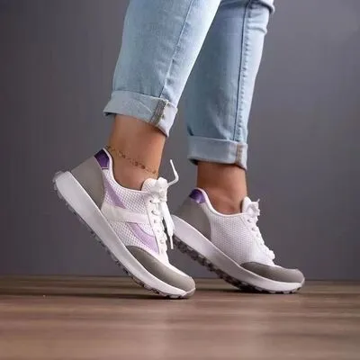 Mesh sneakers met contrasterende ronde neus