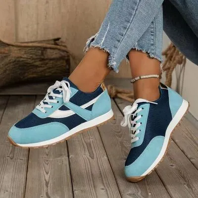 Mesh sneakers met contrasterende ronde neus