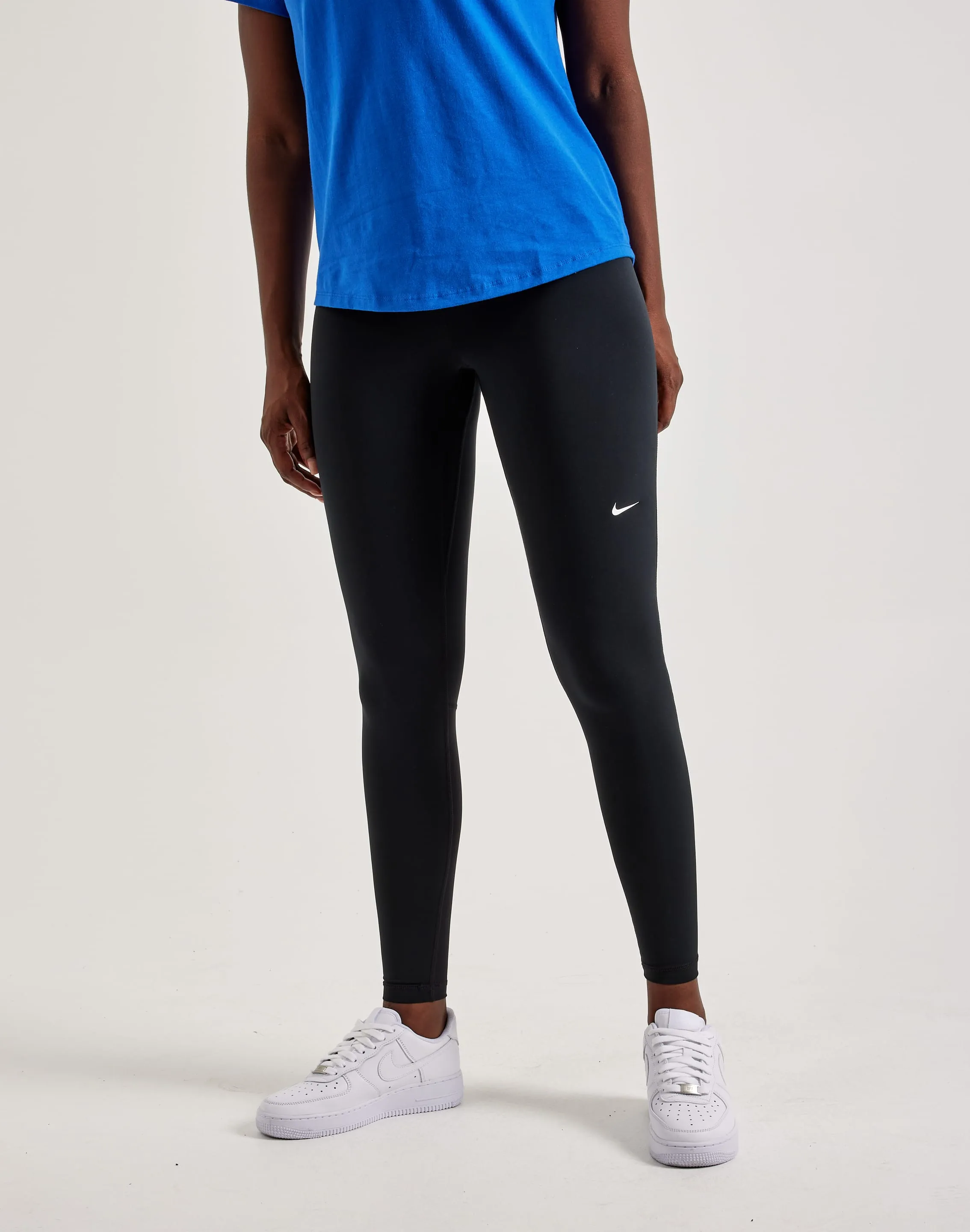 Nike Pro Mid-Rise Mesh-Paneled Leggings