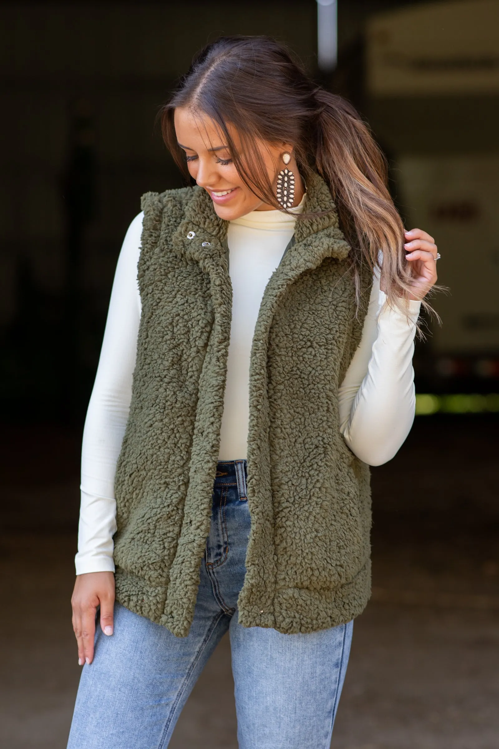 Olive Sherpa Vest With Pockets