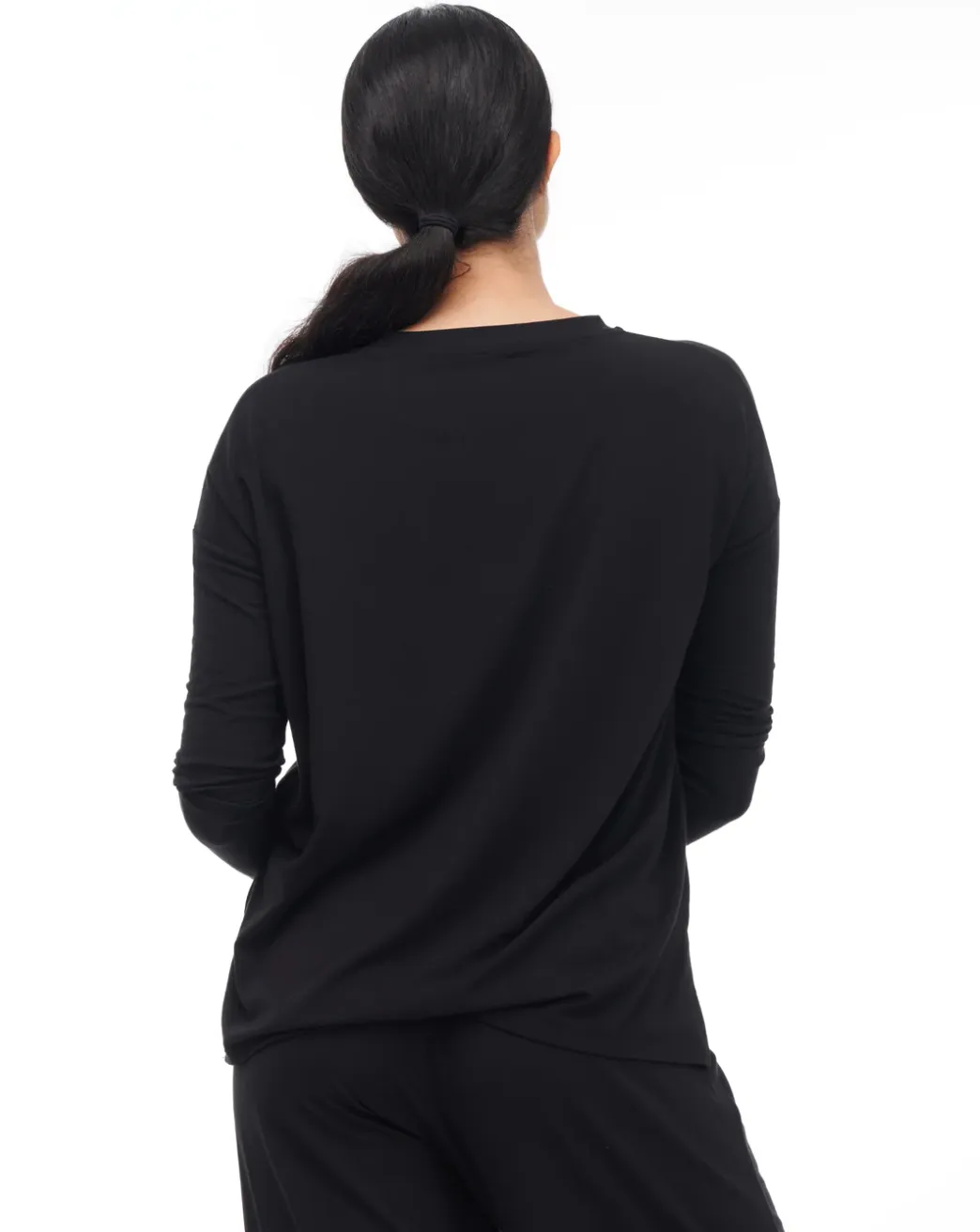 Paper Label Black Relaxed Long Sleeve Tee