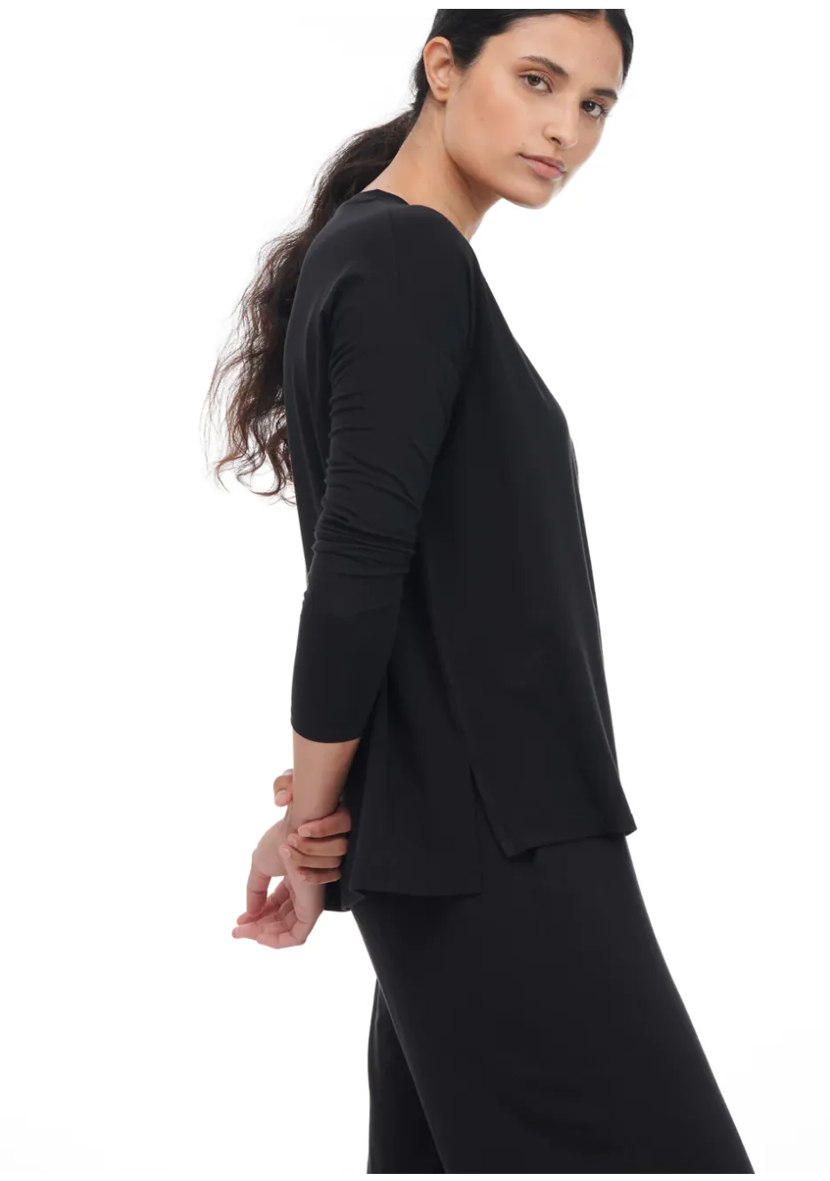 Paper Label Black Relaxed Long Sleeve Tee