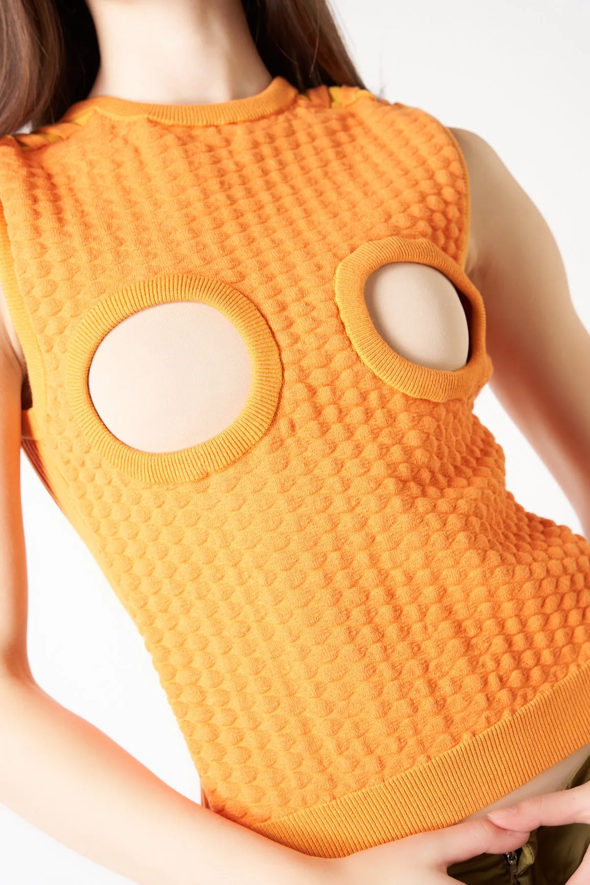 PAULA CANOVAS DEL VAS | KNIT BUBBLE VEST