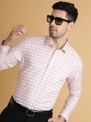 Pink Checked Regular Fit Formal Shirt | JadeBlue