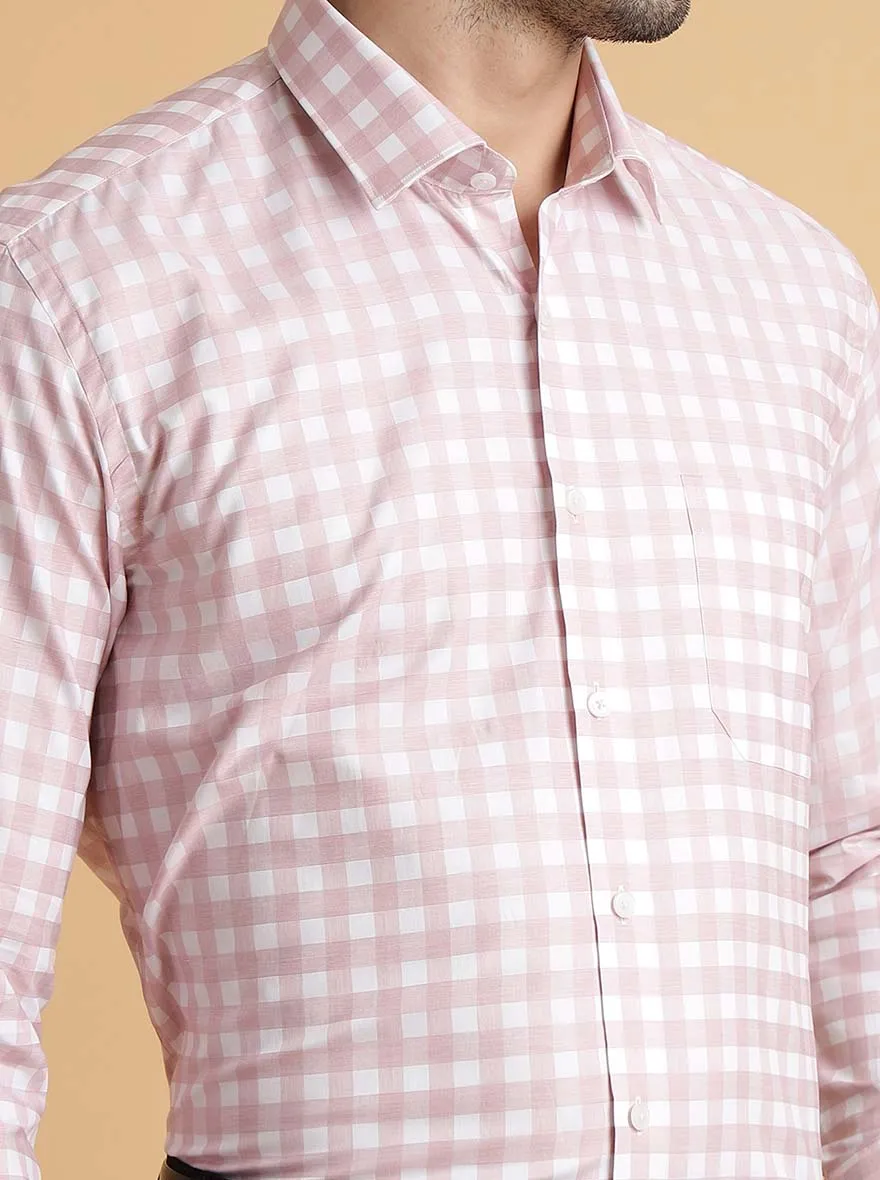 Pink Checked Regular Fit Formal Shirt | JadeBlue