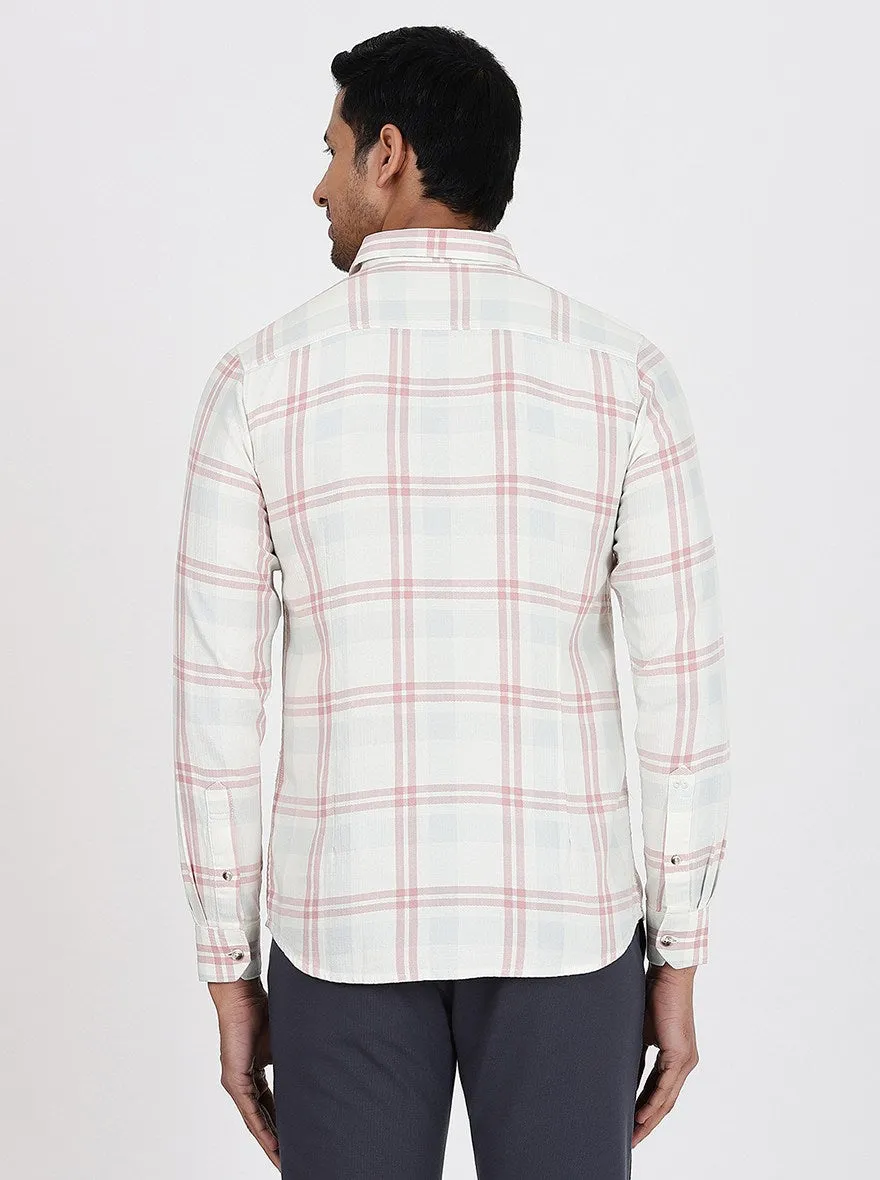 Pink Checked Slim Fit Casual Shirt | JadeBlue