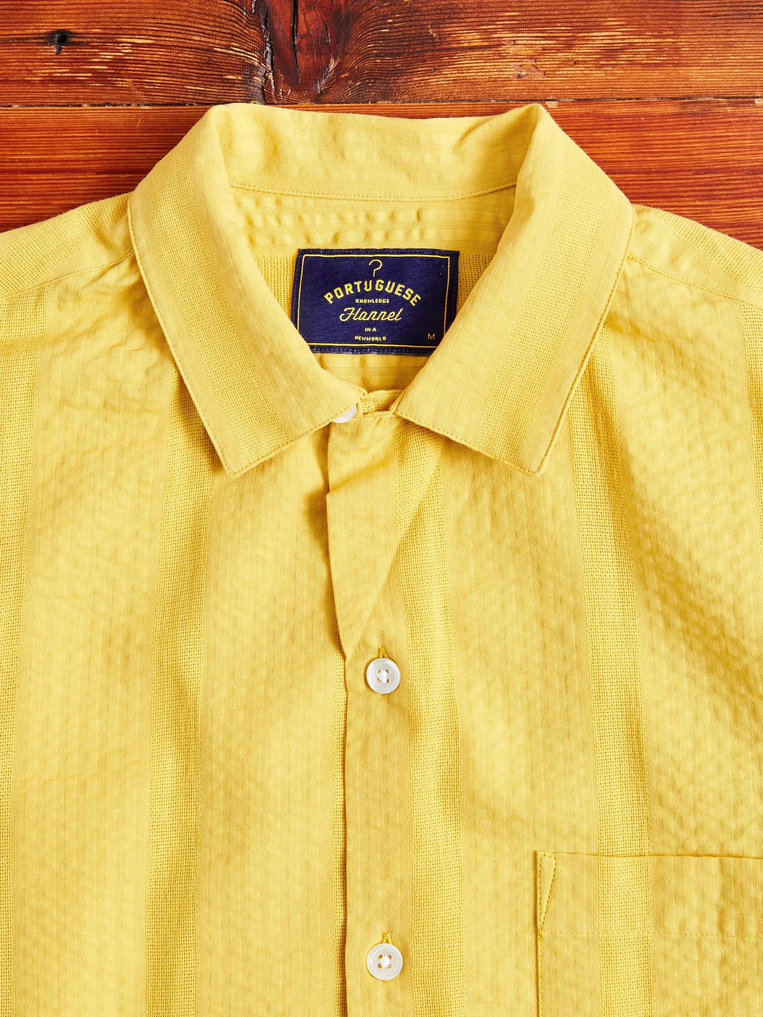 Praia Button-Up Shirt in Sunflower