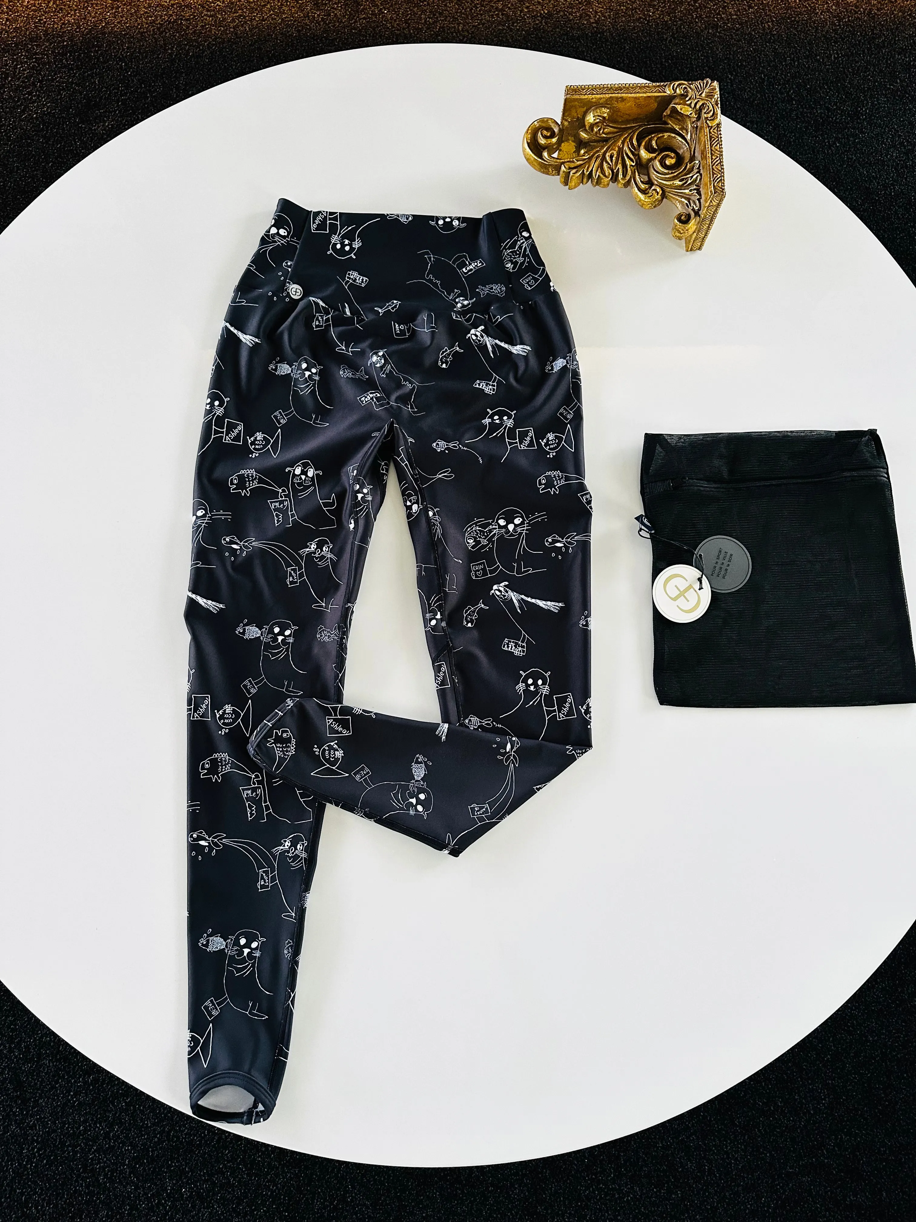 SEA LION | SEAMLESS LEGGINGS