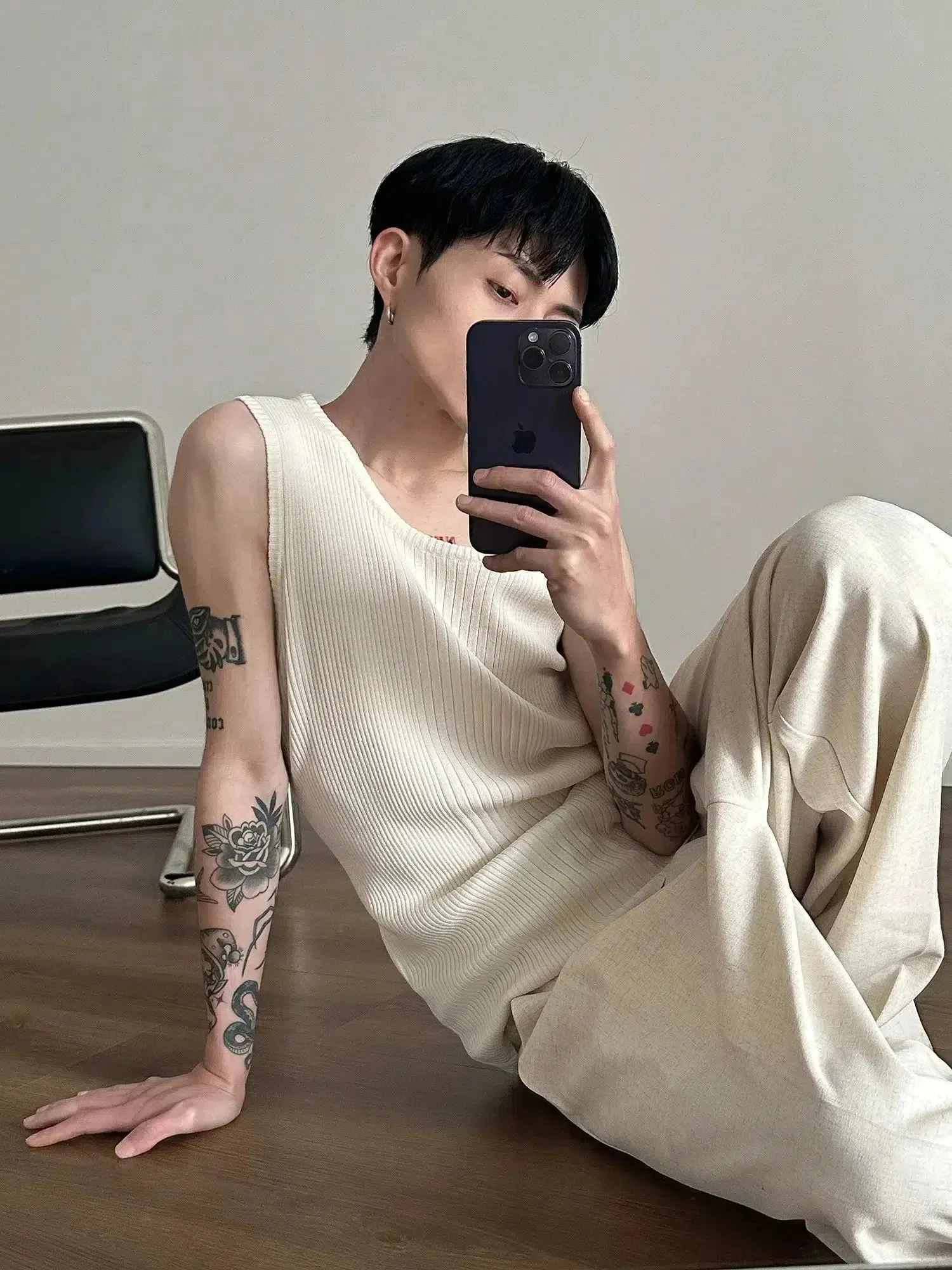 Sleeveless Slim Elastic Knit Vest