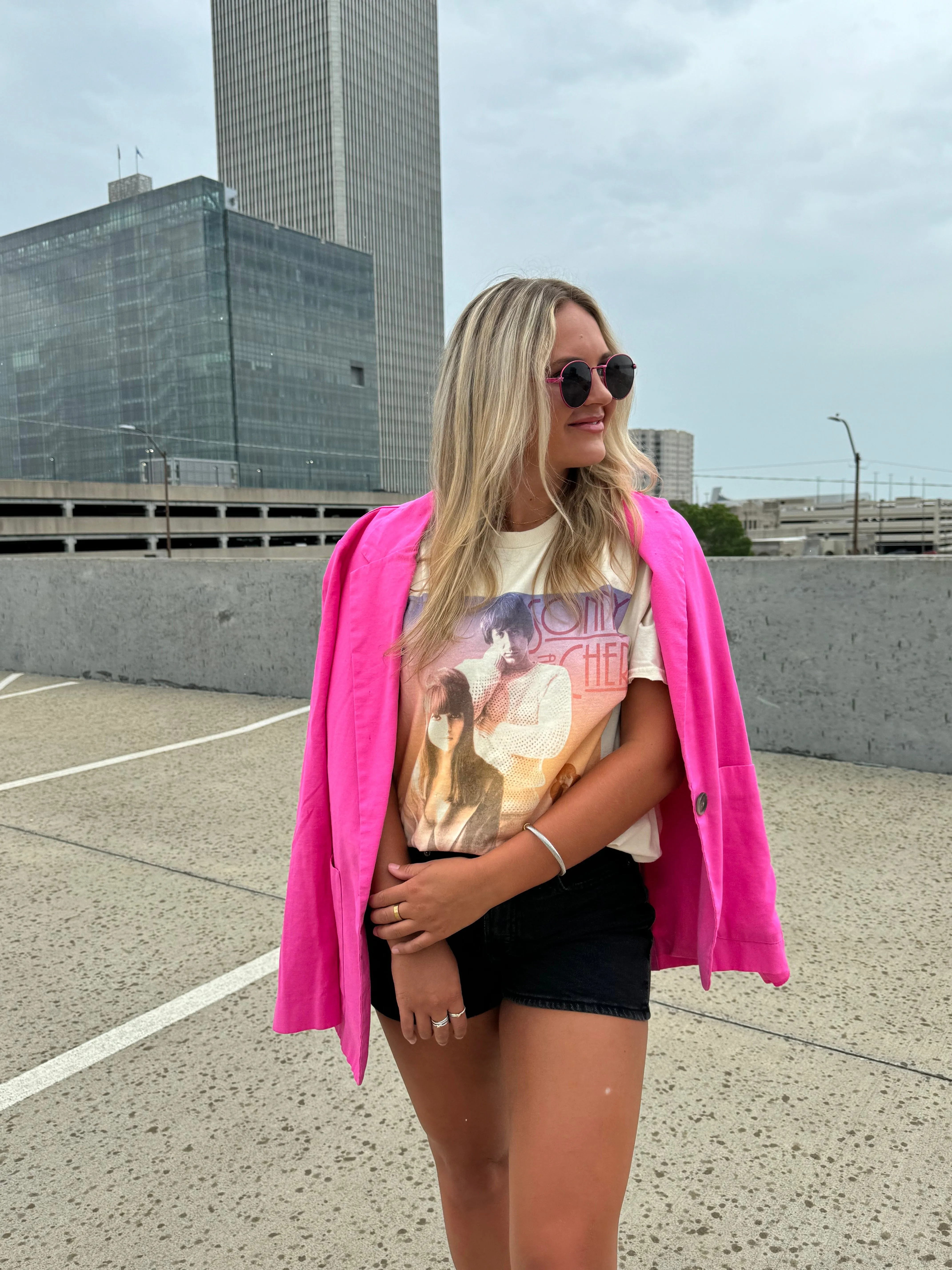 Sonny & Cher Gradient Off White Thrifted Distressed Tee