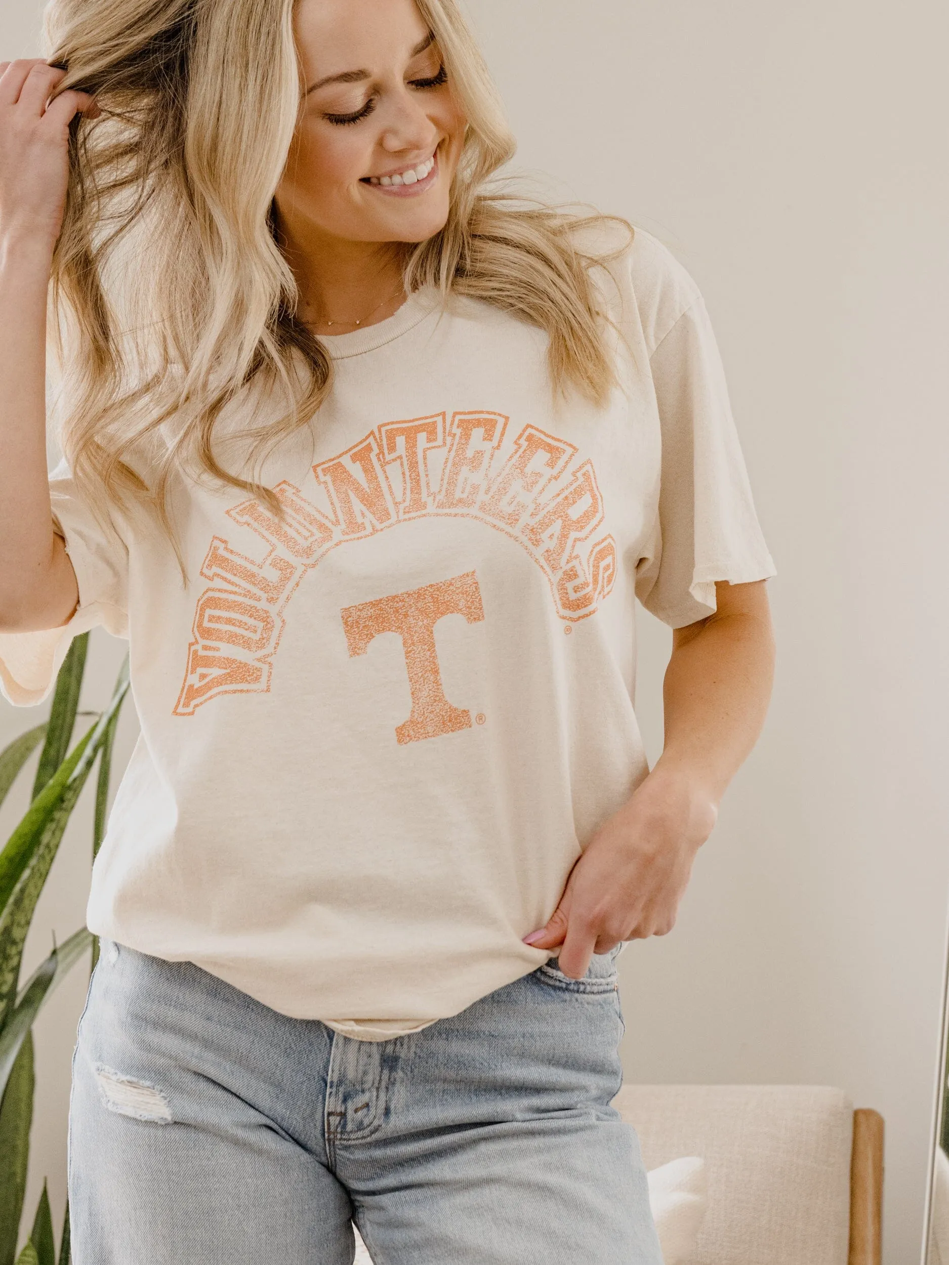 Vols Mega Arch Off White Thrifted Tee