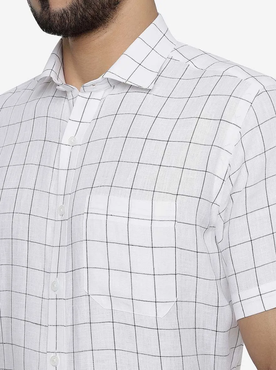 White Checked Regular Fit Formal Shirt | JadeBlue