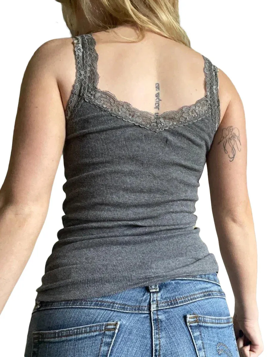 Women s Fashion Lace Patchwork Tank Tops Sleeveless Vests Summer Slim Fit Crop Tops Streetwear with a Wild Low-Cut Design